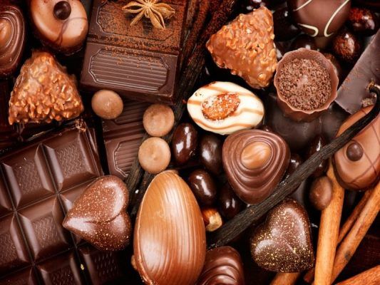 معروف ترین و خوشمزه ترین شکلات های جهان-min